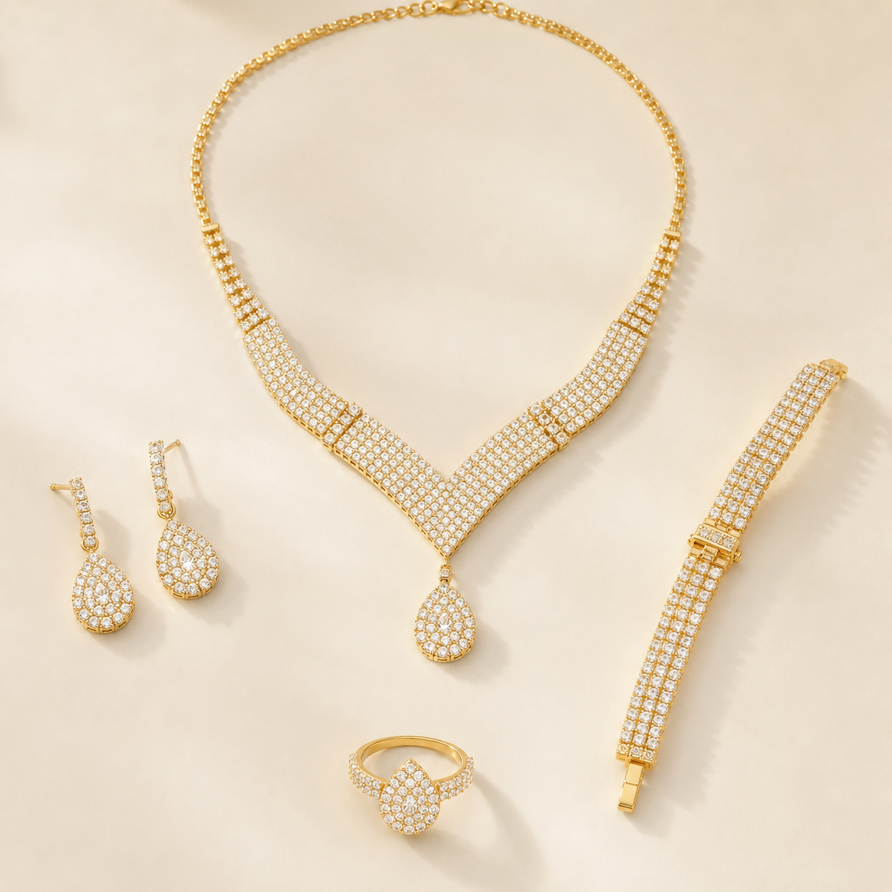 Étoile Gala Schmuckset auf warmem Studiohintergrund